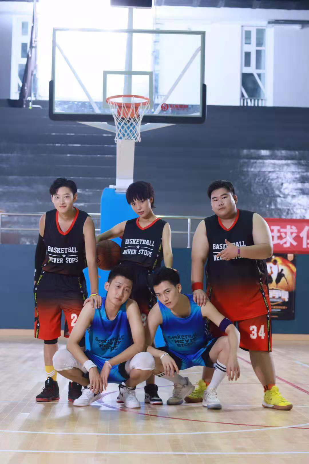 篮球明星合作出演电影大获好评